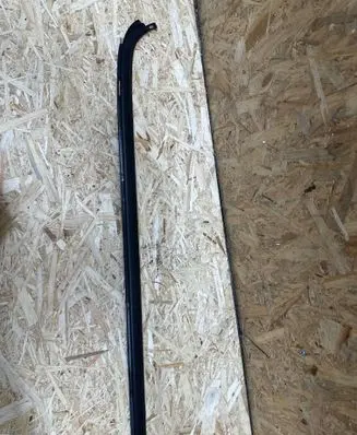 Peugeot 208 II Rear door glass trim molding 9823195680