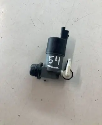 Nissan Qashqai Windscreen/windshield washer pump 9641553880