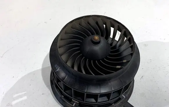 Mercedes-Benz CLS C257 Heater fan/blower T58271B