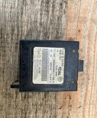 Volkswagen Eos Alarm control unit/module 1Q0951172A