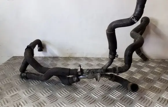 Infiniti EX Engine coolant pipe/hose