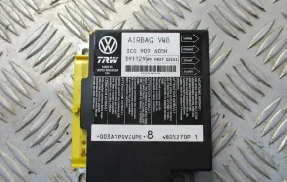 Volkswagen PASSAT B6 Airbag control unit/module