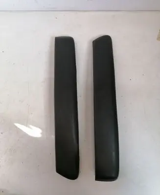 Ford Focus Front bumper splitter molding