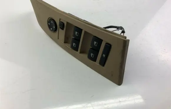 BMW 5 E60 E61 Electric window control switch 6939091 F1690