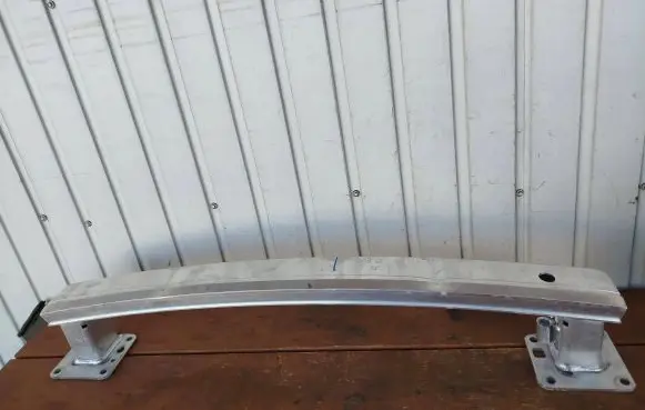 Peugeot 3008 II Front bumper cross member 9822100180
