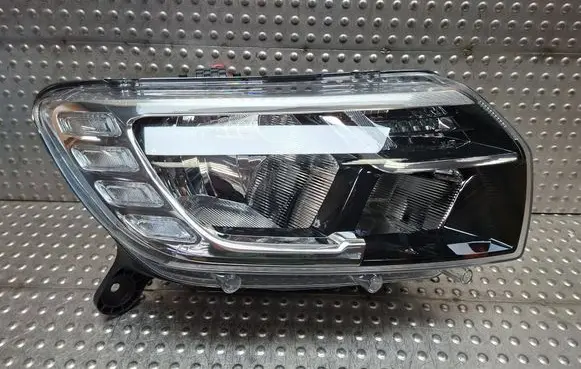 Dacia Sandero II Headlight/headlamp S26312813 260103529R
