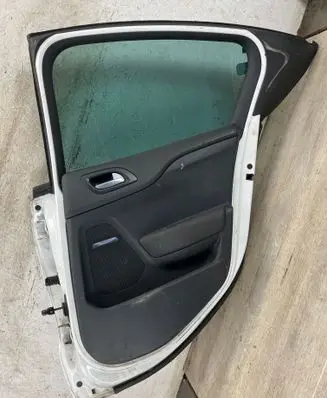 Citroen DS4 Rear door 