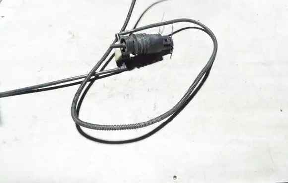 Audi A4 S4 B6 8E 8H Windscreen/windshield washer pump