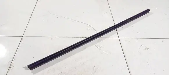 Fiat Stilo Front door glass trim molding 