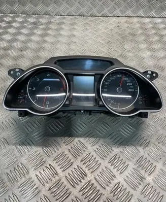 Audi A5 8T 8F Speedometer (instrument cluster) 8T0920932N 503002551132