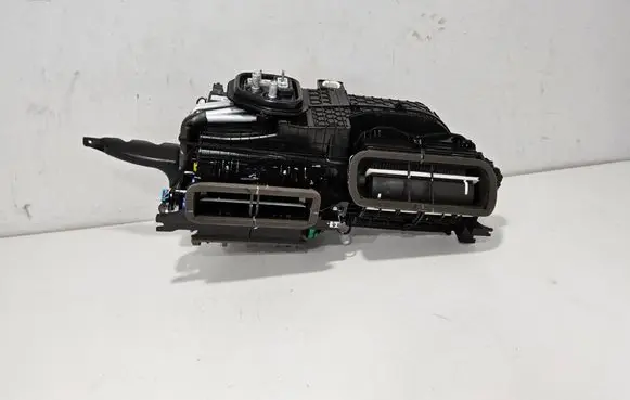 Polestar 4 Interior heater climate box assembly 80009332 P8893771758 8893771758