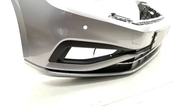 Volkswagen PASSAT B8 Front bumper 3G0807217AM LB7S