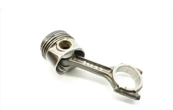 Audi A1 Piston with connecting rod 