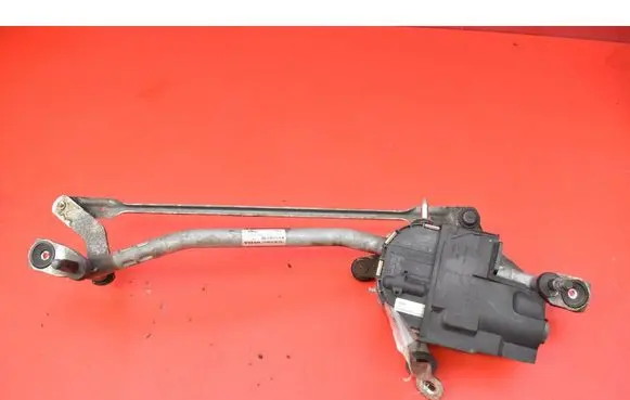 Front wiper linkage and motor