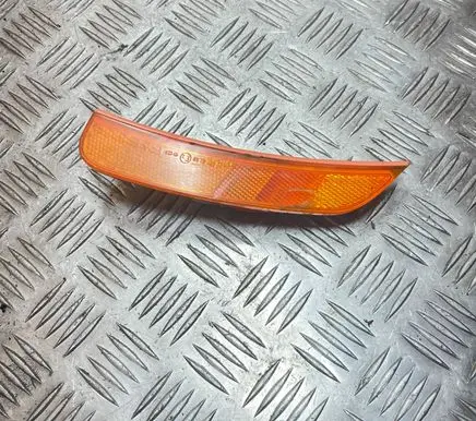 Chrysler Pacifica Front reflector 68229422AA 430420