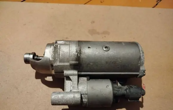 Audi A6 S6 C8 4K Starter motor 057911022 TS2235