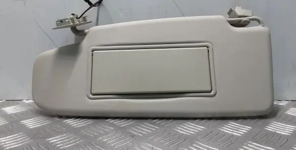 Volvo V40 Sun visor