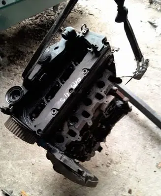 Volkswagen PASSAT B6 Engine 03L021AH 80HBH CAH