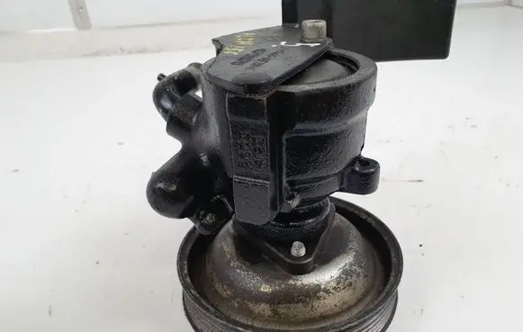 Alfa Romeo 156 Power steering pump 46534757 26064414 46758670
