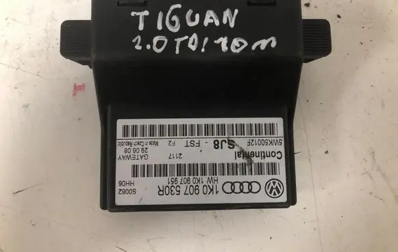 Volkswagen Tiguan Gateway control module 1K0907530R