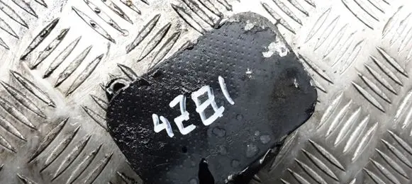 Ford Focus Engine oil radiator 