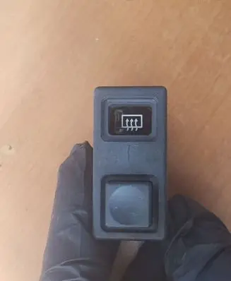 Honda Civic III Windscreen/window heater switch M5536