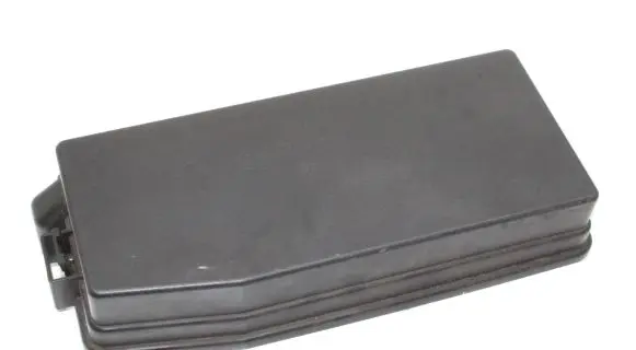 Chevrolet Captiva Fuse box cover 96821095