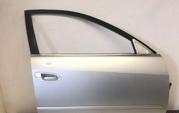 Nissan Altima Front door