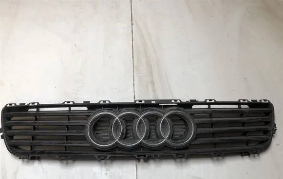 Audi A6 S6 C4 4A Front grill 4A0853651C