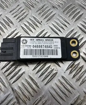 Chrysler Voyager Airbag deployment crash/impact sensor 04686748AG 5WY71910 TDS2172C1908