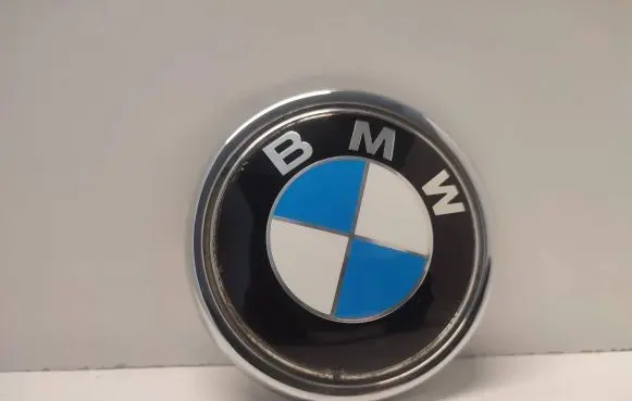 BMW X5 E70 Manufacturer badge logo/emblem 7157696 51147157696