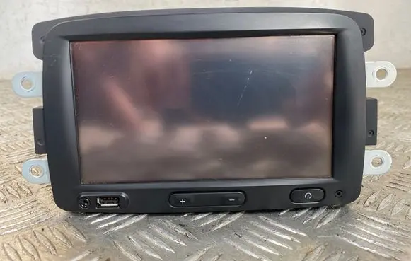 Opel Vivaro Radio/CD/DVD/GPS head unit 281150198R LAN5200WR1 276660