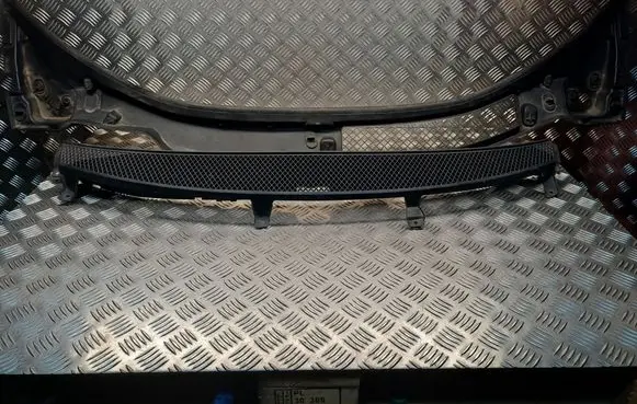 Fiat Ulysse Wiper trim 1490077077 1490746077