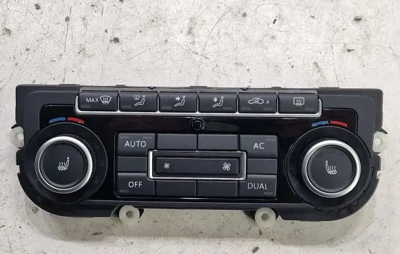 Volkswagen Golf VI Climate control unit 5K0907044ES