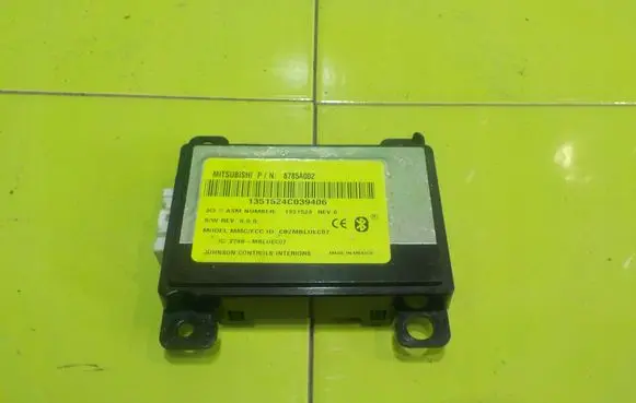Mitsubishi Outlander Other control units/modules 1351524 NP418 8785A002