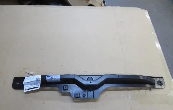 Ford Fiesta Rear bumper mounting bracket 8A6117B861-A
