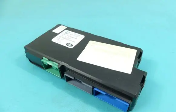 Jaguar F-Pace Central body control module HY32-14D600-BB IMPRK1351231