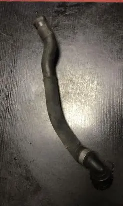 BMW 1 E82 E88 Engine coolant pipe/hose 6928591