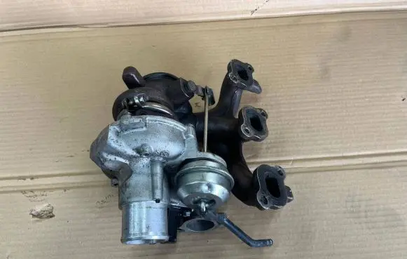 Maserati Quattroporte Turbo 10481122649C15 22F202127 9441122649C