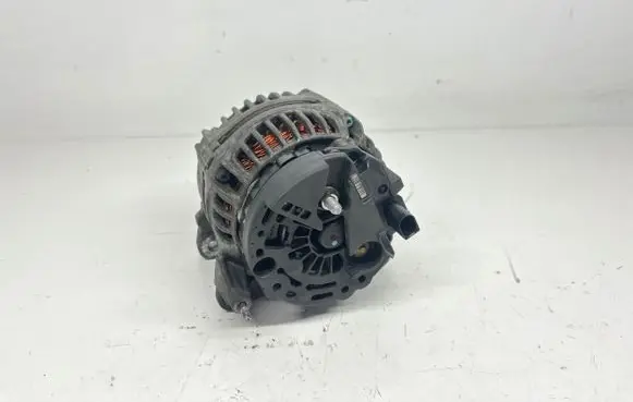 Audi A3 S3 8L Generator/alternator 028903028E F00M145225 0124515010