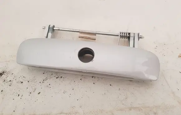 Volkswagen Polo IV 9N3 Tailgate/trunk/boot exterior handle