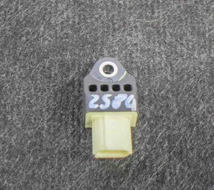 Lexus RX 450H Airbag deployment crash/impact sensor 898310E100