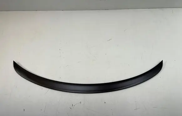 Tesla Model S Tailgate/trunk spoiler 112129900A