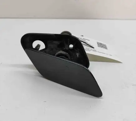 Headlight washer spray nozzle