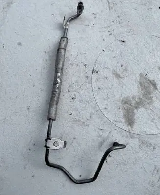BMW 5 F10 F11 Turbo turbocharger oiling pipe/hose 8513616