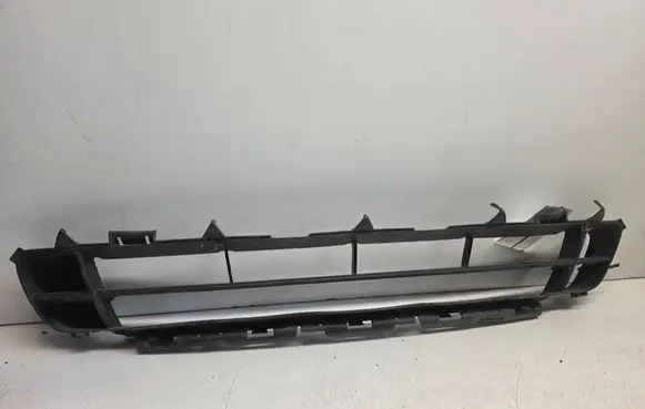 Volvo V70 Front bumper lower grill 1234