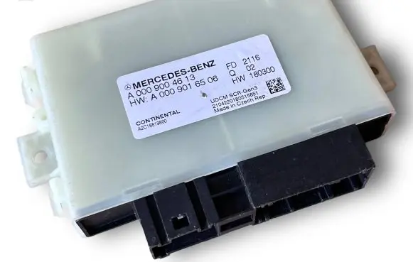 Mercedes-Benz GLE W167 Central body control module A0009004613