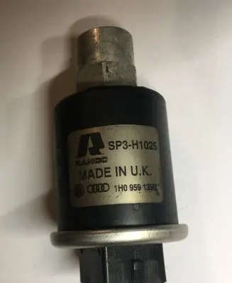 Air conditioning (A/C) pressure sensor