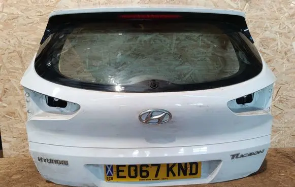 Hyundai Tucson TL Tailgate/trunk/boot lid 
