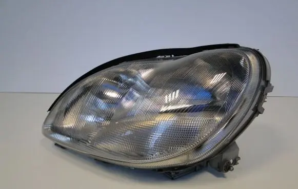 Mercedes-Benz S W220 Headlight/headlamp A2208200761